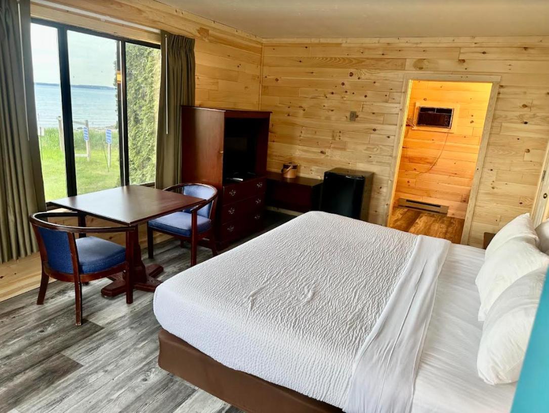 Bridgeview Motel Mackinaw City Zewnętrze zdjęcie