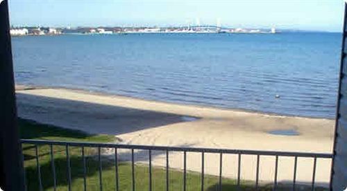 Bridgeview Motel Mackinaw City Zewnętrze zdjęcie